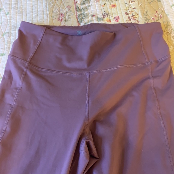 All in motion workout Leggings - Picture 2 of 4